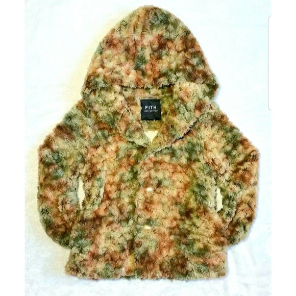 GIRL'S FITH JAPAN COZY & CHIC FAUX FUR HOODED JACKET SHORT COAT $320 130 8-9 yrs - Picture 2 of 12